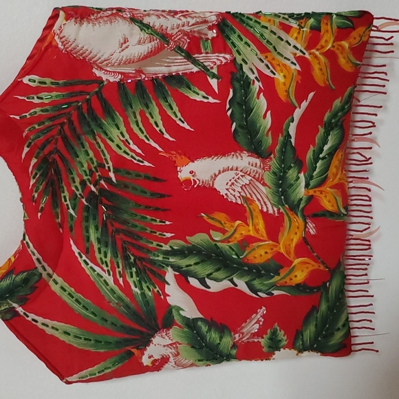 Vintage Embroidered Tropical Bird Purse with Bamboo Handles - Picture 3 of 10